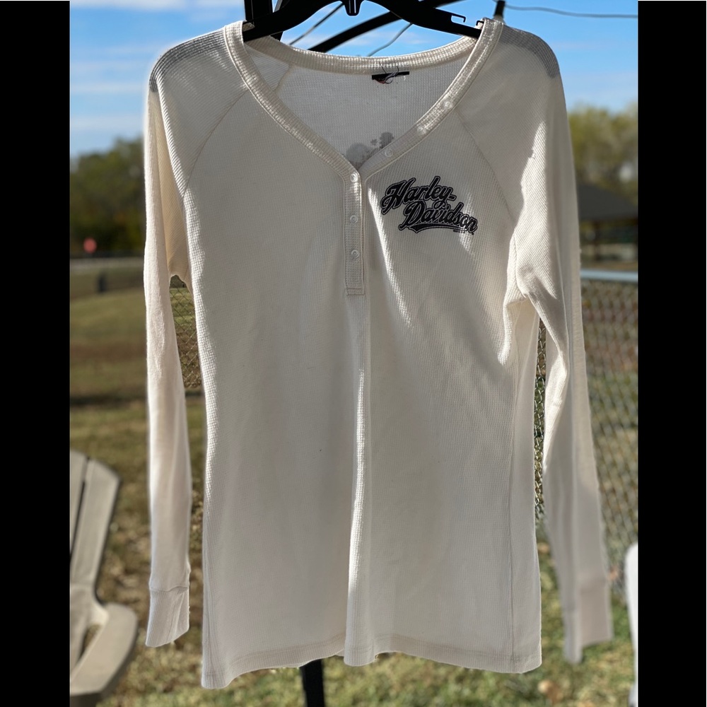 White long sleeve Harley top